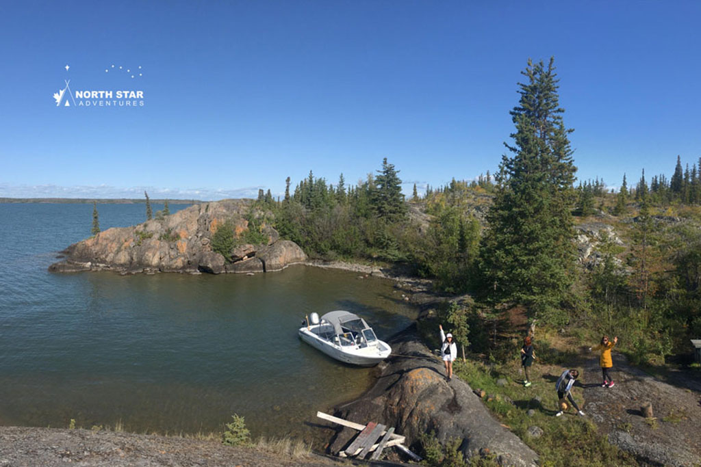 great slave lake boat tour, yellowknife tours, north star adventures-1_0003_69181585_489284948301333_589795805418749952_n拷貝